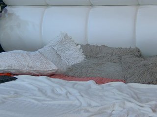 Angel-Kisss Porn Show