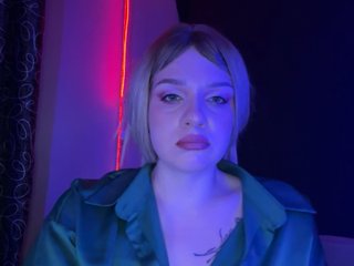 Avrora-min0 Porn Show