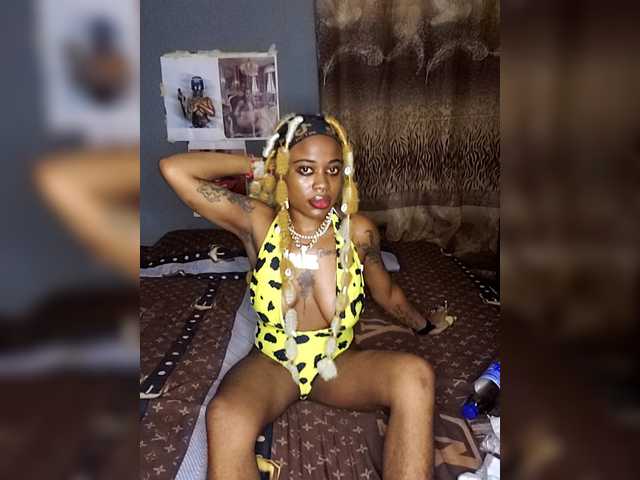 Mattie-9 – webcam model profile photo