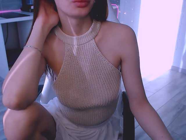 EmmaRavaan — Hi, my name is Emma