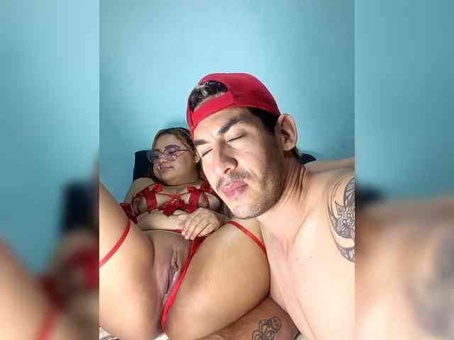 Charlop Live Webcam on BongaCams