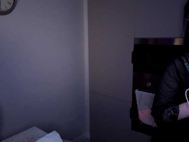 PinkClouds's BongaCams show and profile