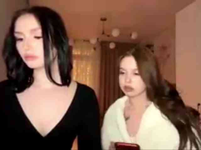 PinkClouds Live Webcam on BongaCams