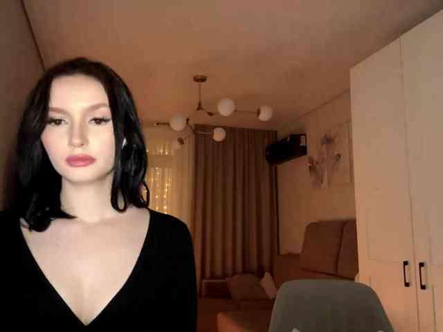 PinkClouds Live Webcam on BongaCams