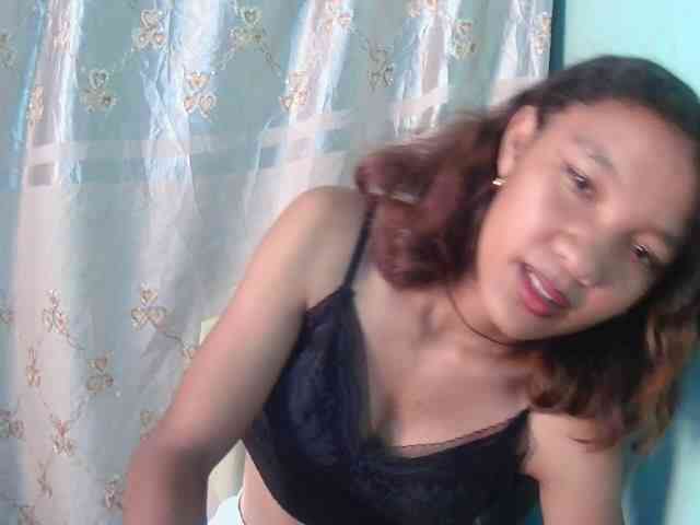 Luna-009 Live Webcam on BongaCams