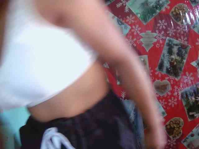 Luna-009 Live Webcam on BongaCams