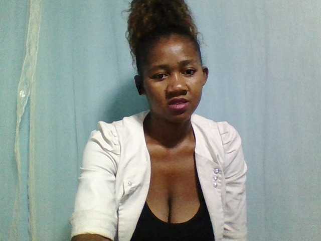 Reliane12 — Freechat on BongaCams