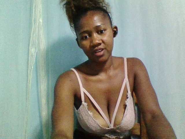 Reliane12 from BongaCams is Freechat