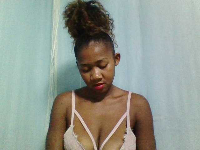 Reliane12 from BongaCams is Freechat