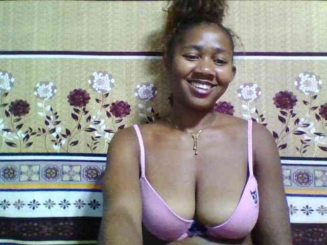 Reliane12 webcam