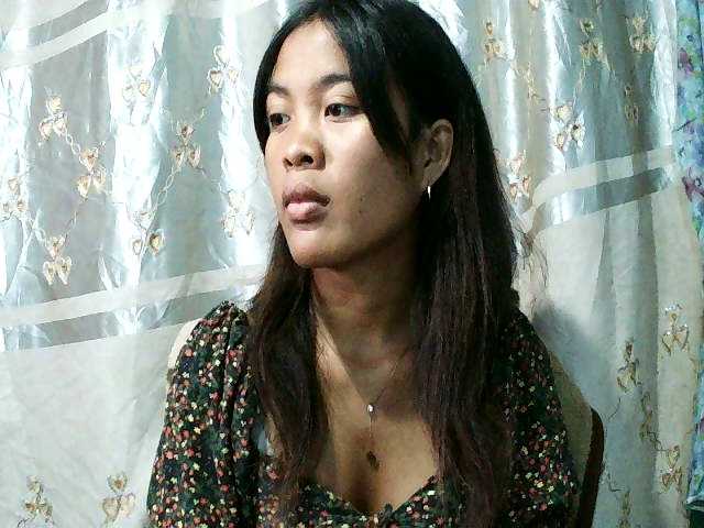 Nina-001's BongaCams show and profile