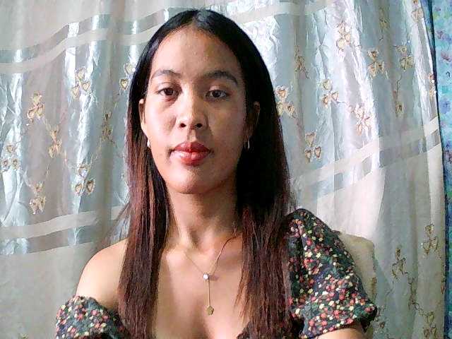 Nina-001's BongaCams show and profile