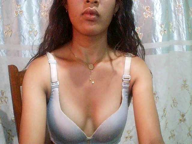 Nina-001 Live Cam on BongaCams