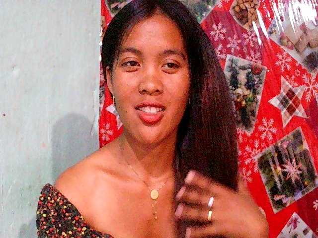 le modèle Nina-001 est en webcam porno dans un show sur le site bongacams, il possède les tags suivants: Ebony,Redhead,Shaved