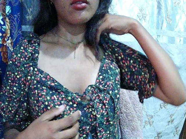 Nina-001 from BongaCams is Freechat