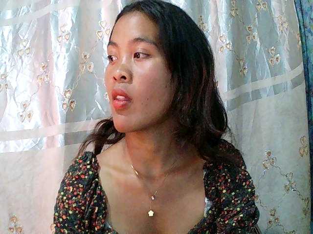 Nina-001's BongaCams show and profile