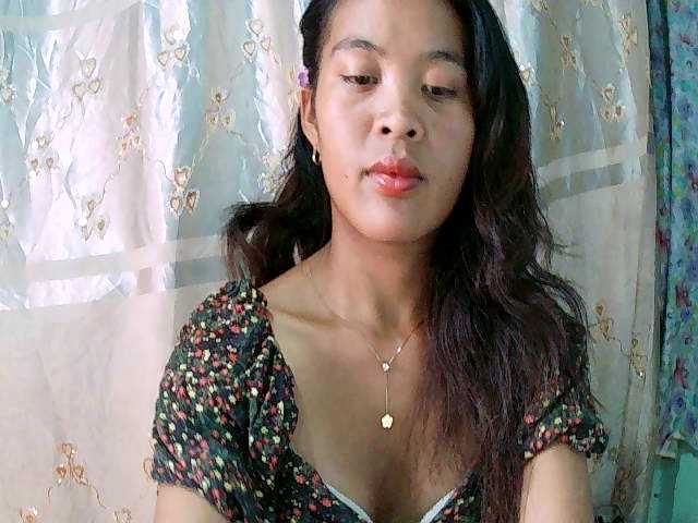 Nina-001's BongaCams show and profile