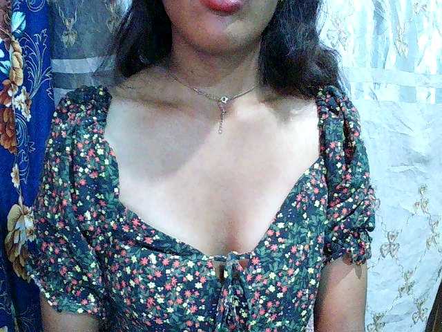 Nina-001 from BongaCams is Freechat