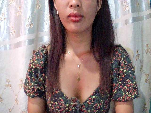 Nina-001's BongaCams show and profile