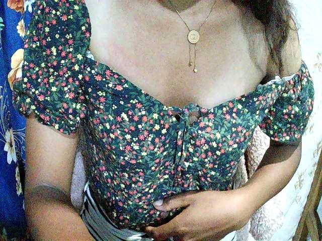 Nina-001 from BongaCams is Freechat