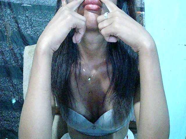 Nina-001 Live Cam on BongaCams