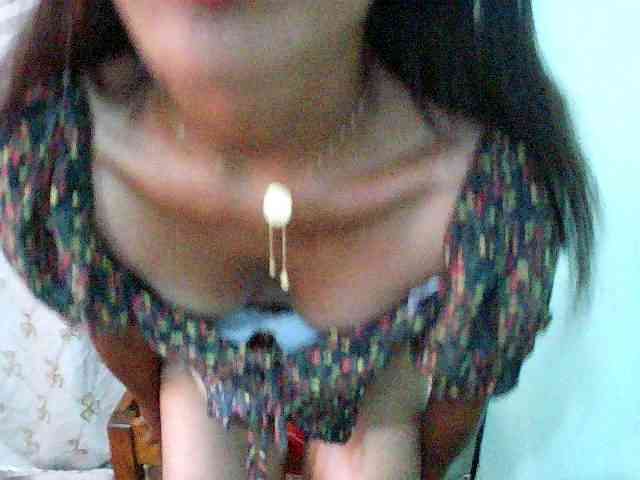 Nina-001 Live Webcam on BongaCams