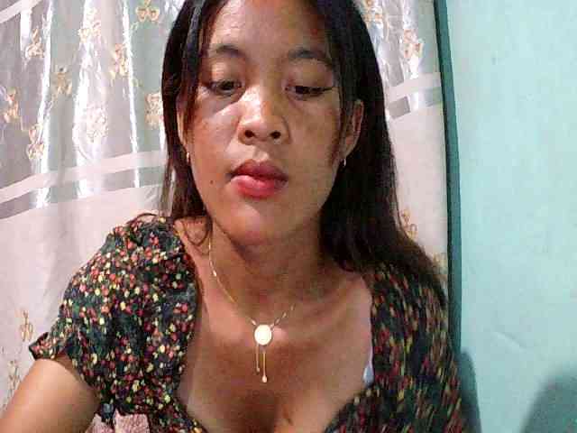 Nina-001 Live Webcam on BongaCams