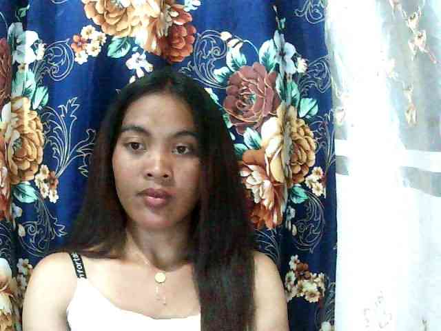 Nina-001 Live Webcam on BongaCams