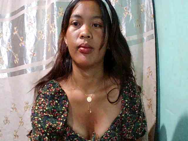 Nina-001 Live Webcam on BongaCams