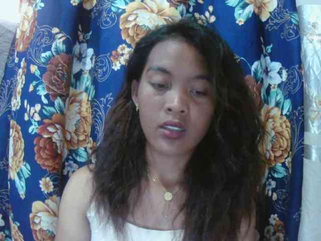 Nina-001 Live Webcam on BongaCams