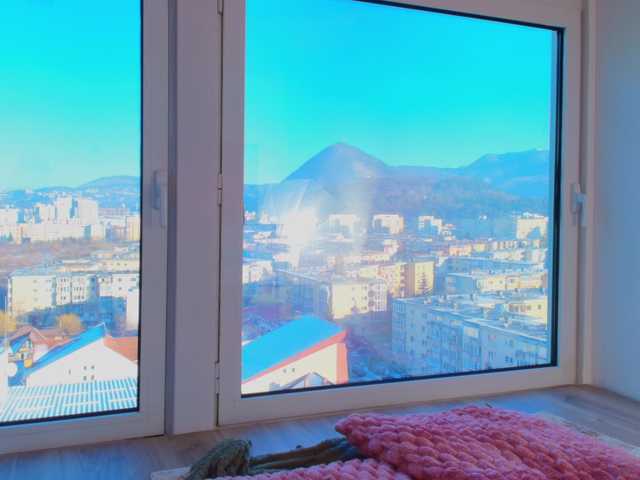 MissyScarlet's BongaCams show and profile