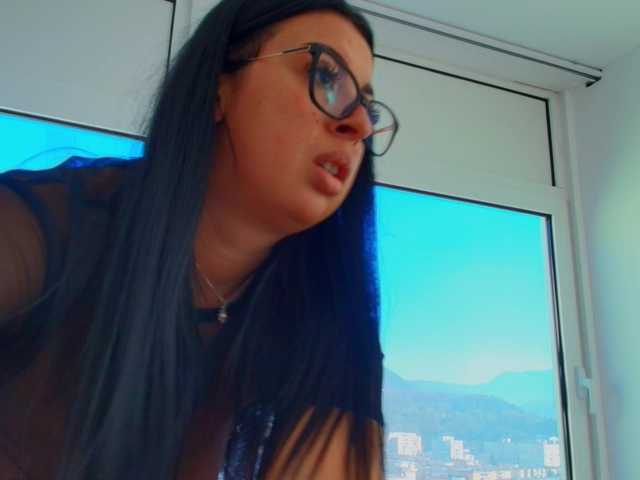 MissyScarlet's BongaCams show and profile