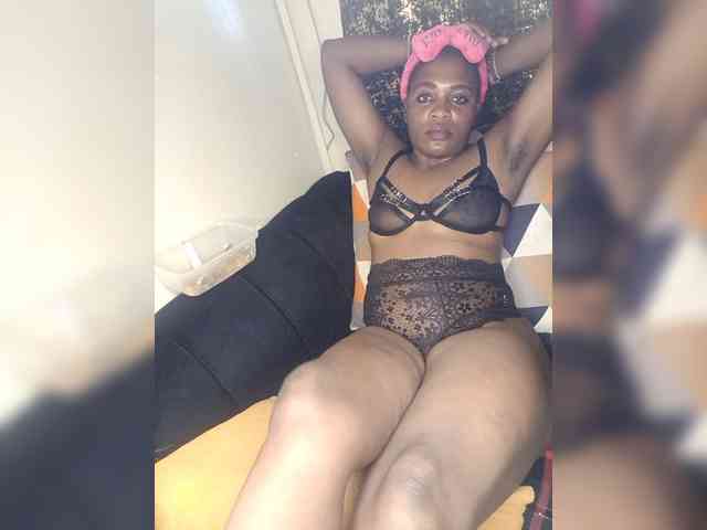 Carthy-girll Live Webcam on BongaCams