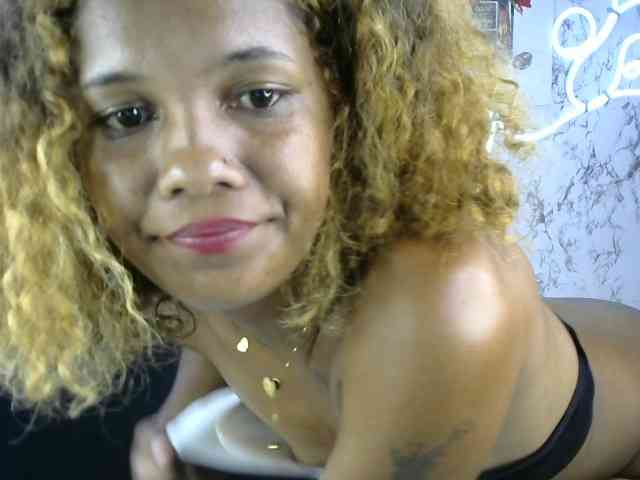 SAVANAH-AUBRI SAVANAH-AUBRI