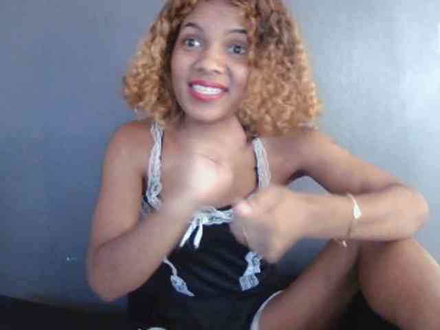 SAVANAH-AUBRI webcam