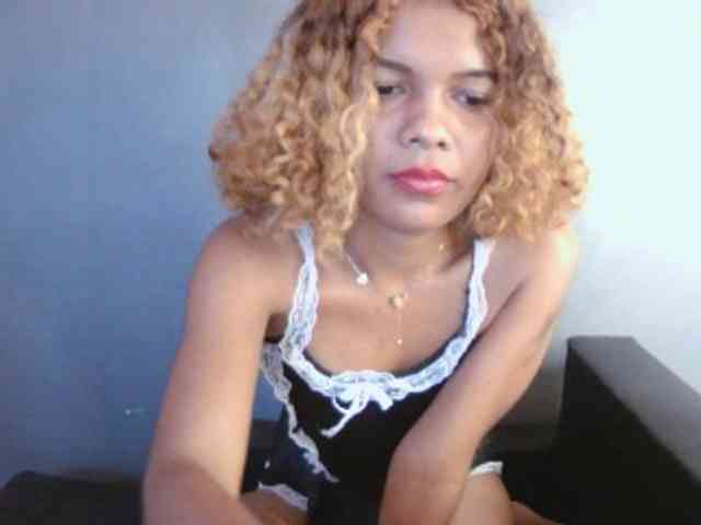 SAVANAH-AUBRI webcam