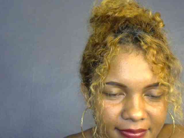 SAVANAH-AUBRI webcam