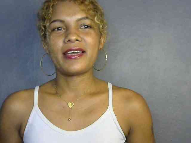 SAVANAH-AUBRI webcam