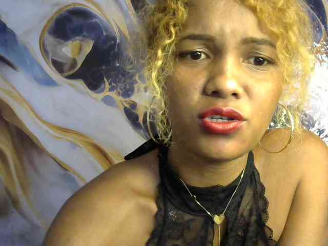 SAVANAH-AUBRI webcam