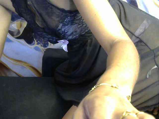 SAVANAH-AUBRI webcam