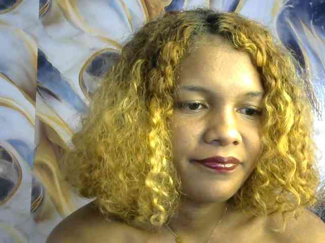 SAVANAH-AUBRI SAVANAH-AUBRI