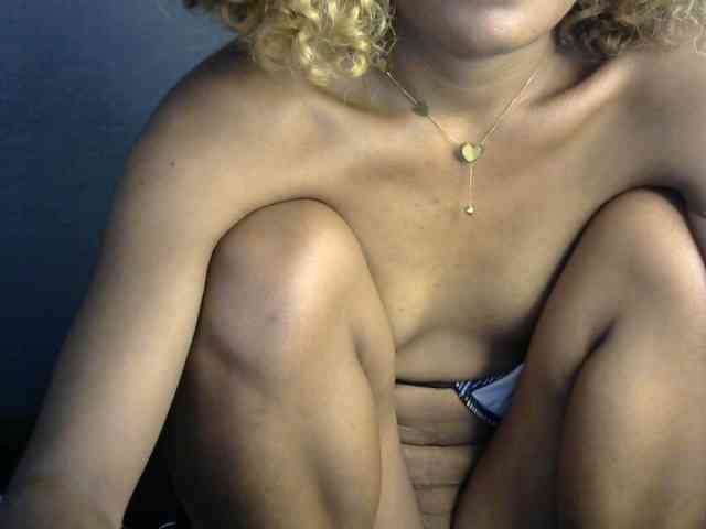 SAVANAH-AUBRI webcam