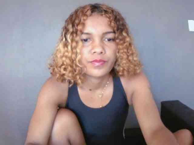 SAVANAH-AUBRI webcam