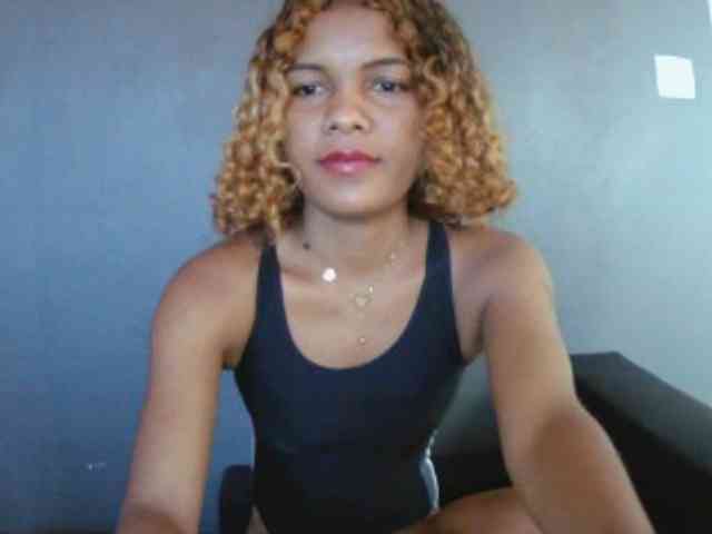 SAVANAH-AUBRI webcam