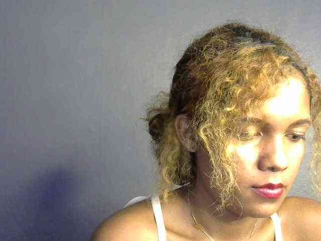 SAVANAH-AUBRI webcam