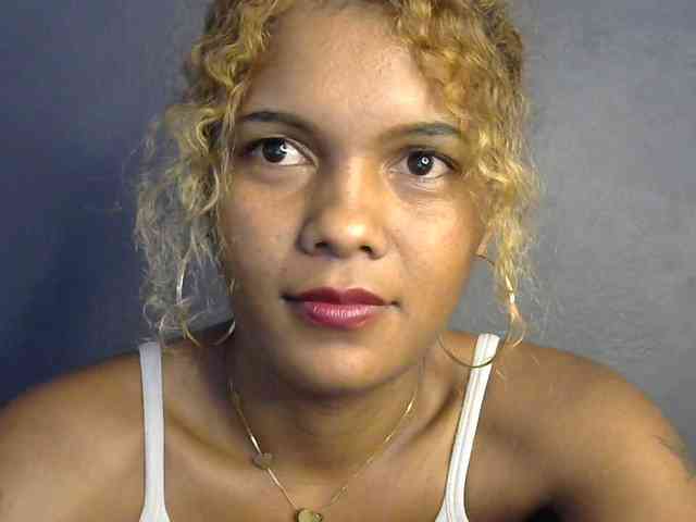 SAVANAH-AUBRI webcam