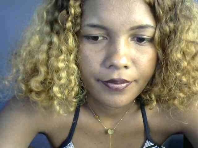 SAVANAH-AUBRI webcam