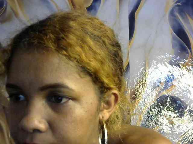 SAVANAH-AUBRI webcam