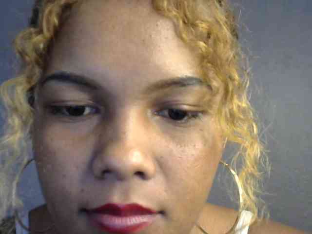 SAVANAH-AUBRI webcam