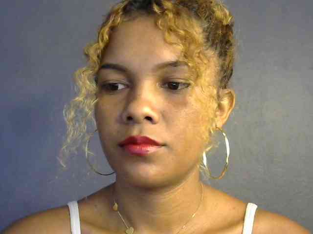 SAVANAH-AUBRI webcam